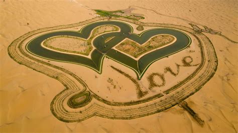 Love Lake Heart Shaped Lagoons Link Up In Dubai Desert Boston News