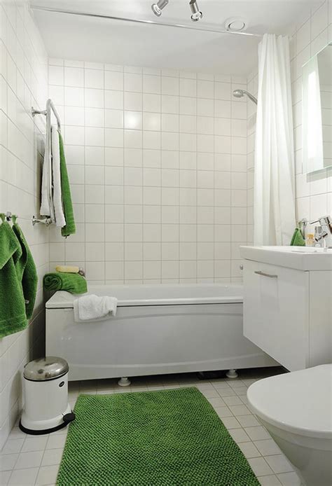 Soaking Tubs For Small Bathrooms Homesfeed