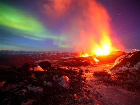 Photographer Albert Jakobsson Eruption Of Icelands Eyjafjajokull