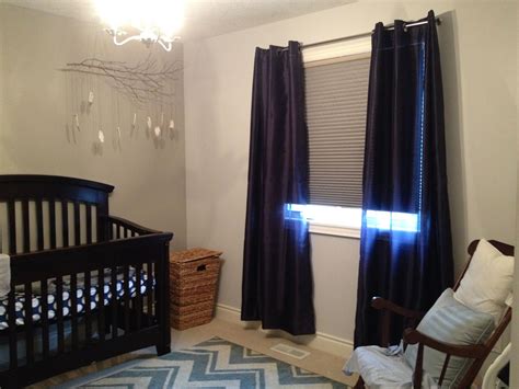 Hear us out, dimout blinds and blackout blinds are often very similar to one another. Best Blinds For Bedroom Blackout