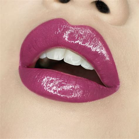 liplocked priming gloss stain glitter lips pink lips lip colors