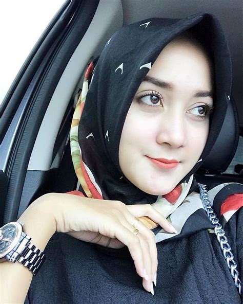 Mute👸🏻 Di Instagram Udah Senyumin Aja~ Aceh Hijab Instagram Fashion Moda Fashion Styles