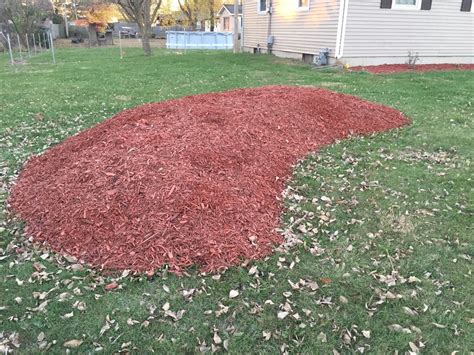 10 berm landscaping tips building a berm or landscape. Planting suggestions for front yard landscape mound ...