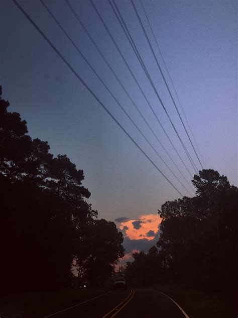 Sunset Taken By Amidstchaos On Pinterest Fotografi Langit Gambar
