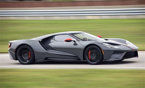 The suspension let loose in nuremburg. 2020 Ford GT40 | Review Cars 2020