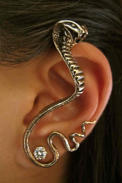 Bronze Cobra Ear Wrap 6800 Via Etsy How Does This Even Stay On