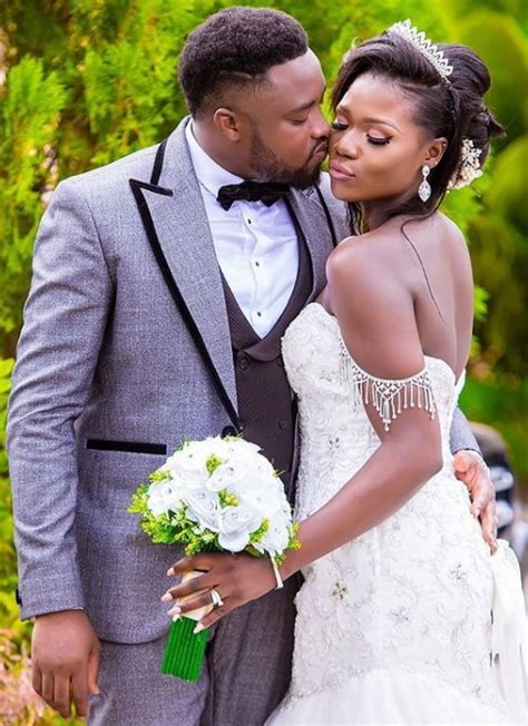Nollywood Actor Chuks Omalicha And Pregnant Wife Philomena Ossai Release Official Wedding Photos