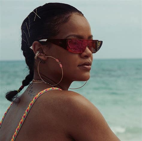 Rihanna Reveals Her Real Hair In Cute French Braid Style While On