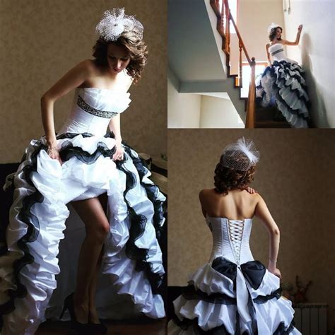 Overbust corset wedding dresses as seen on tv whatsapp: Halloween Costumes Elegant Black And White Gothic vintage ...