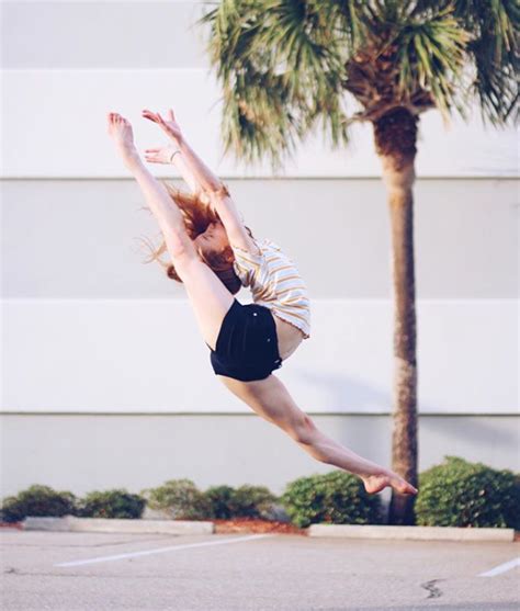 pin by 🍁 moni on fᎪᏉᎬ ᏟᎾᏁᏆᎾᏒᏆᎥᎾᏁᎥsᏆs۵۵ anna mcnulty dance photography poses gymnastics