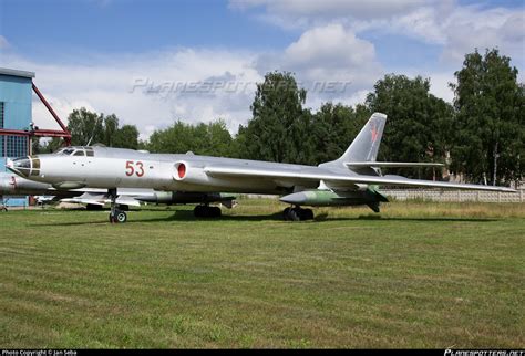 53 Red Soviet Air Force Red Air Force Tupolev Tu 16k 26 Photo By Jan