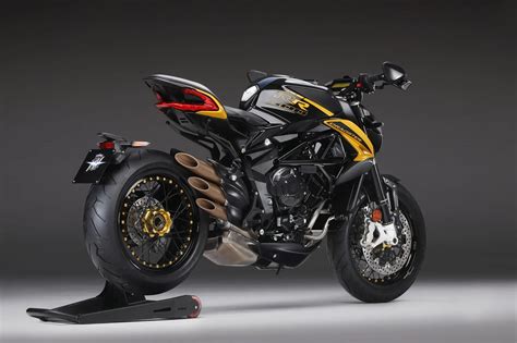 2020 Mv Agusta Dragster 800rr Scs Guide Total Motorcycle
