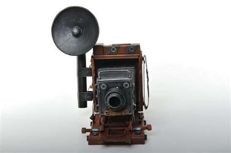 Vintage Wood and Metal Replica of and Old Fashioned Camera ...