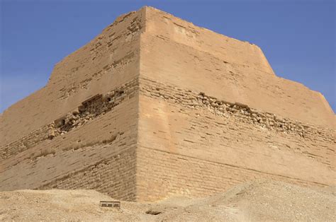 Pyramid in Meidum (1) | Gizeh Luxor | Pictures | Egypt in Global-Geography