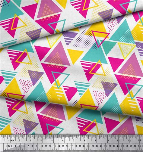Soimoi Pink Cotton Poplin Fabric Triangle Geometric Fabric Prints Tv7