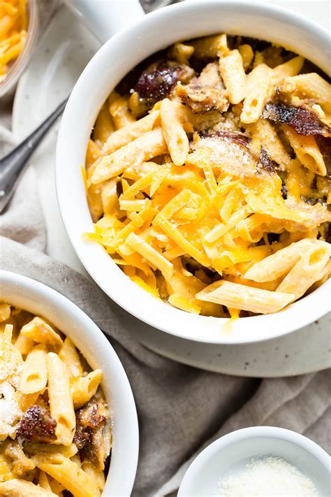 Top with the cheese and bake at 350°f for 20 to 25 minutes, or until the cheese is lightly browned and bubbly. Macaroni and Cheese with BBQ Rib Meat - Foodness Gracious
