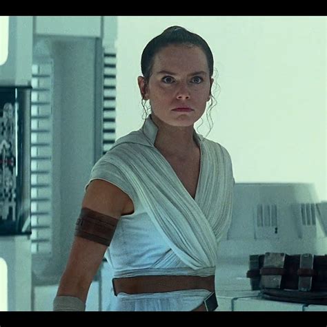 Angry Rey Daisy Ridley Diversion