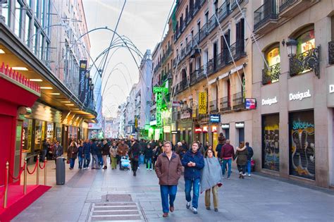 Madrid Shopping Street Spain Editorial Image Image Of