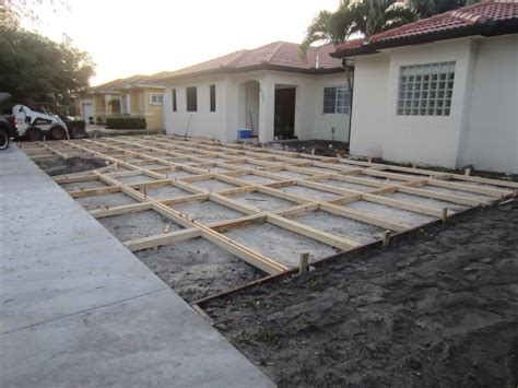 See more ideas about driveway driveway design driveway landscaping. The Cuban In My Coffee: Modern Concrete Driveway......Like ...