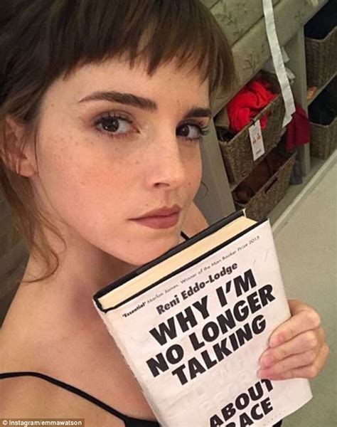 Emma Watson Debuts Edgy Short Fringe Daily Mail Online