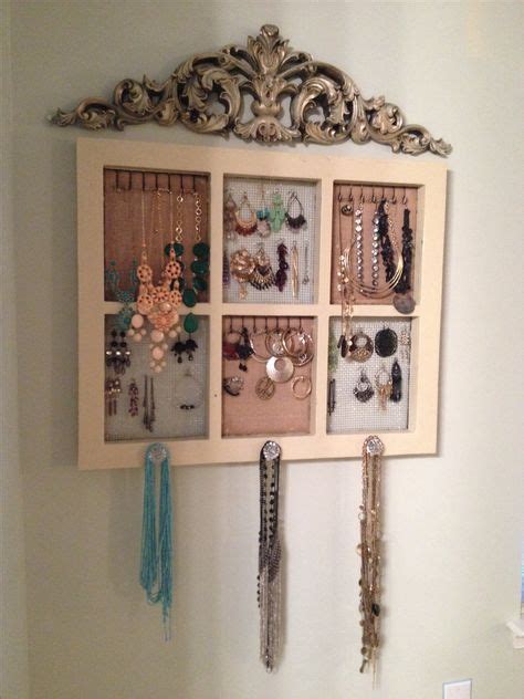 Diy Jewelry Holder Made With A Picture Frame And Burlap Diy
