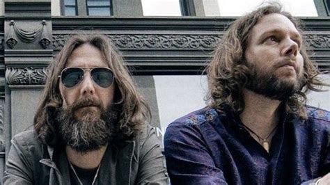The Black Crowes Inthestudio Celebrates Shake Your Money Makers 25th