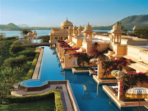 Best rated hotel chain in asia! Oberoi Udaivilas Best Hotel In The World - Business Insider