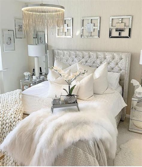 Cozy Shiny Silver And Chrome Glam Bedroom Decor With Silver Diamond