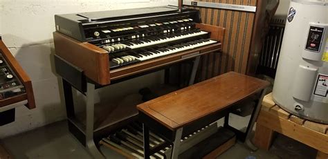 Hammond X77 Electromagnetic Tonewheel Organ Plus Matching Reverb