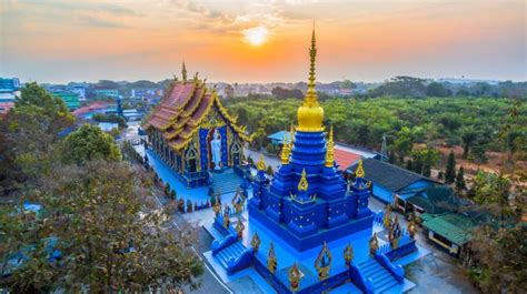 Wat Rong Suea Ten The Blue Temple Chiang Rai