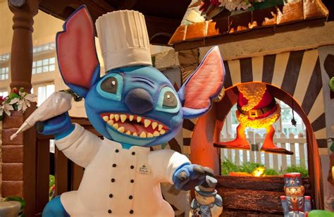 stitch gets in on gingerbread fun at walt disney world resort disney parks blog