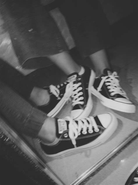 Aesthetic Converse Chuck Taylor Low Black Black Converse Outfits Black Shoes Women Aesthetic