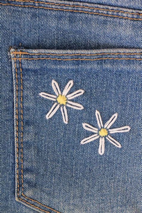 Simple Daisy Embroidery DIY Embroidery Jeans Diy Diy Embroidery