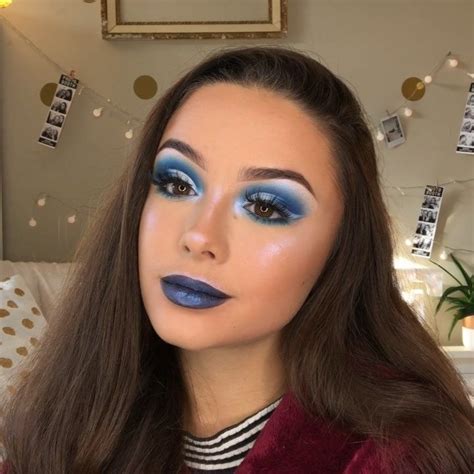 Glambyflo Sexy Makeup Looks Blue Liner Eye Art Eyeshadow Looks Blue Ombre Remix Halloween