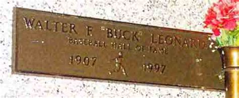 Buck Leonards Grave