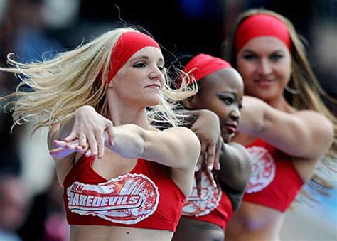 Sexy Cheerleaders In Ipl You Would Not Want To Miss