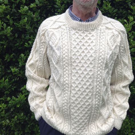 Handknit Saddle Shoulder Aran Fisherman Sweater Ref Cn60báinín Irish