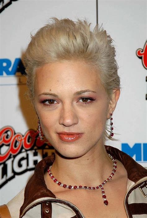 asia argento blonde asia argento hair cuts haircuts hair style haircut styles hairdos hair