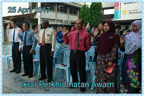 Meyakinkan kmk boleh membantu perkhidmatan awam menyelesaikan masalah. St David's High School Melaka: Ikrar Perkhidmatan Awam dan ...