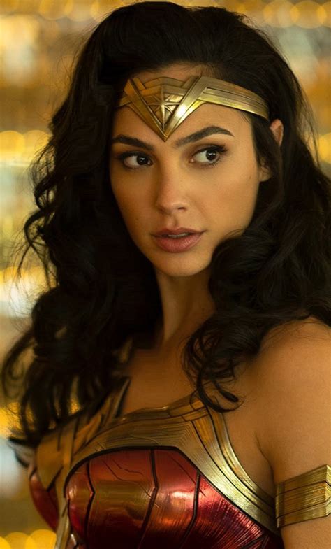 In 1984, after saving the world in wonder woman (2017), the immortal amazon warrior, princess diana of themyscira, finds herself trying to stay under the radar, working as an archaeologist at the. キDC Universeサ Wonder Woman 1984 Movie Online | robinkomiの ...