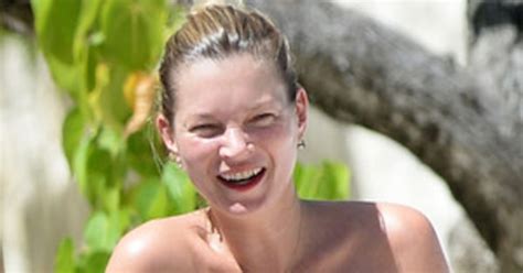 Kate Moss Goes Topless While Vacationing In Jamaica—see The Pic E News