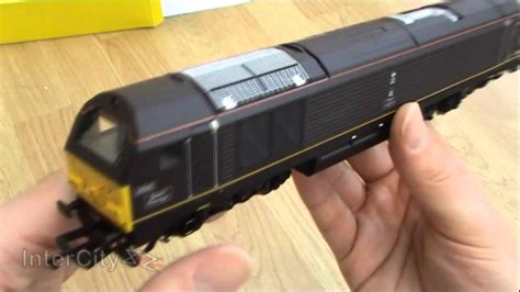 Opening The Queens Messenger Class 67 From Hornby Youtube