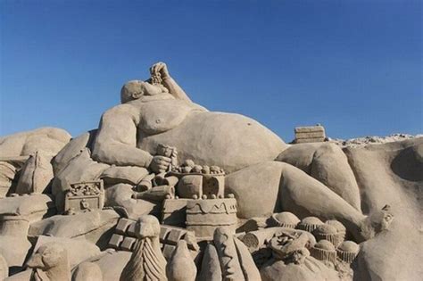 12 Amazing Sandcastles Funcage