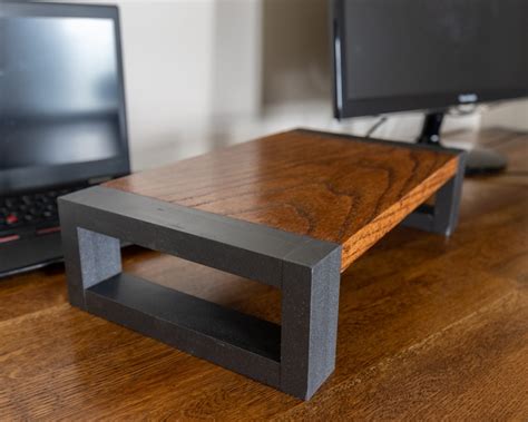 DIY Laptop Stand - Handmade Weekly
