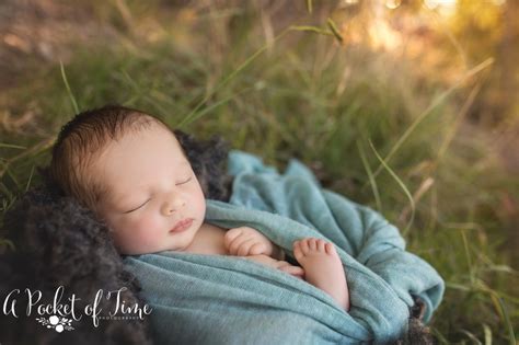San Fernando Valley Outdoor Newborn Photographer Baby L A Pocket Of