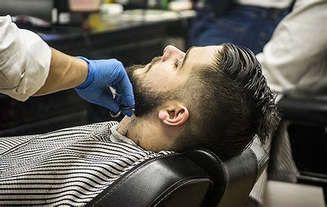 Trabajos En Toronto Se Busca Peluquero Para Barber Shop