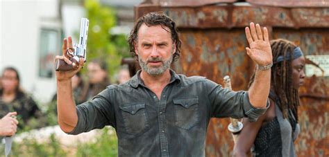 The walking dead on facebook. The Walking Dead Staffel 9 - Wann und wie geht es mit der ...