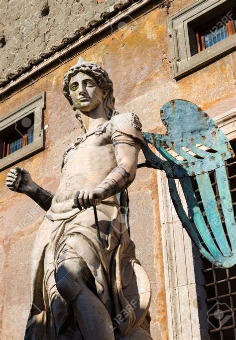 Arcangelo Michele Statua Di Raffaello Da Montelupo A Castel Sant Angelo