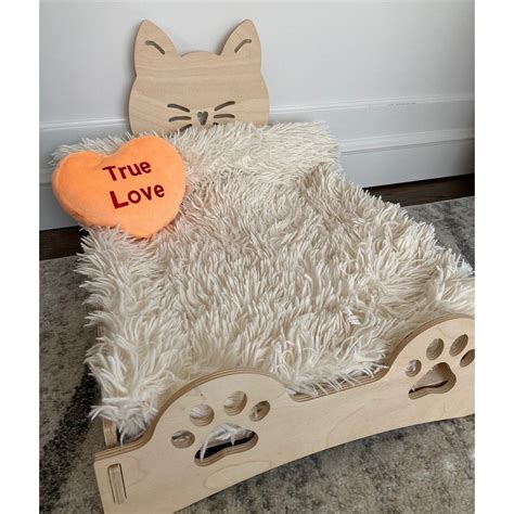 Natural Wood Cat Bed For Large Cats Big Kitty Store