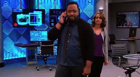 Kc Undercover S 3 E 24 Domino 4 The Mask Video Dailymotion